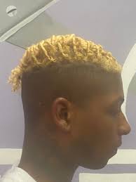 Texturez N Tonez salon