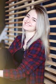 Using an online dating site comes down to personal circumstances, but the question that really needs to be addressed here is. Pin On Hot Women