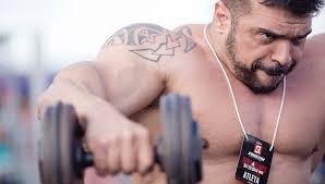 Alex Molinari's Instagram, Twitter & Facebook