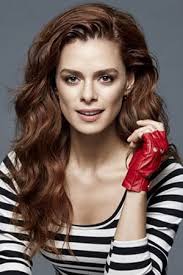 1 nisan 1986, i̇stanbul), türk aktris. Ozge Ozpirincci Profile Images The Movie Database Tmdb