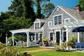 A little inn on pleasant bay is situated between the historic villages of chatham and orleans on the elbow of cape cod. A Little Inn On Pleasant Bay Bed Breakfast South Orleans