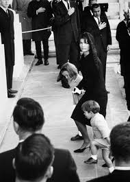 Mrs Kennedy And Me Jacqueline Kennedy And Her Two Children At John F Kennedy S Funeral 1963 Kennedy Jfk And Jackie Kennedy Jackie Kennedy