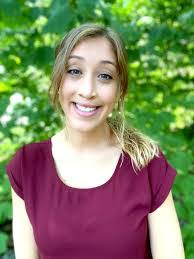 Julia Vitale's Instagram, Twitter & Facebook