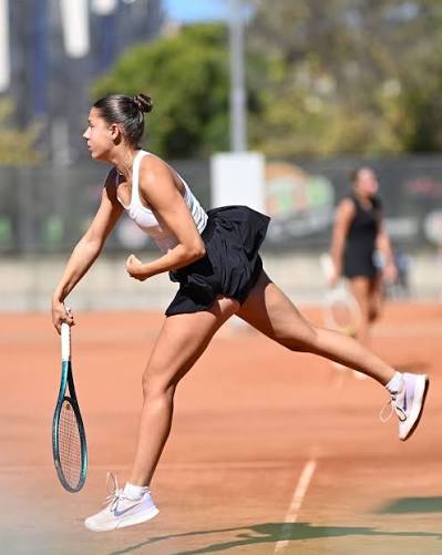 eyanevaa just claimed her first W50 title in Pazardzhik, Bulgaria 💪🏼 What  makes this victory even more special is her journey, earlier this summer,  she suffered an injury that kept her away