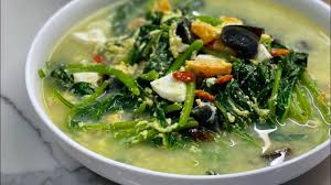 Replace chicken stock with vegetable or mushroom stock for a vegetarian version of this dish. Spinach Three Egg Recipe For Chinese New Year In 4k Hdr Youtube