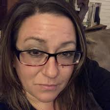 Can I give my squirrels peaches as a treat?