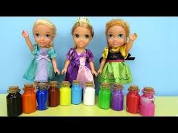 Painting Elsa And Anna Toddlers Play With Colors Footprints Youtube American Girl Doll House Toddler Play Toddler Painting