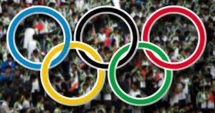 Beyaz zemin üzerine iç içe geçmiş beş ayrı renkteki beş halkadan oluşmaktadır. Olimpiyat Oyunlari Hakkinda Bilgi