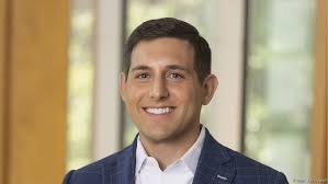 Truist names new regional president following retirement of Calvin Barker