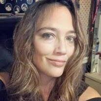 Shannon Whitson's Instagram, Twitter & Facebook