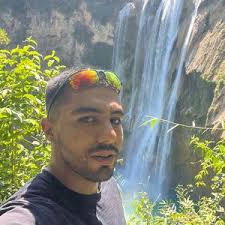 Tito Esparza (@juanesparza080)