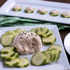 Gently stir in onion, capers and salmon. Smoked Salmon Pate With Cream Cheese Low Carb Yum