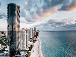 Leo messi compra una vivienda en el edificio porsche design tower foto © instagram / leo messi, porsche design tower. Messi Compro Apartamento En La Torre Porsche Design De Miami Por 5 Millones Miami Diario