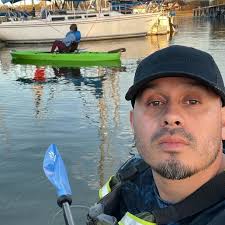 I have a 1990 Ranger 482v with a Johnson 150 Gt V6. I'm looking for a  rebuilt kit or new hydraulic cylinder does anyone have any suggestions? I'm  having trim tilt leak