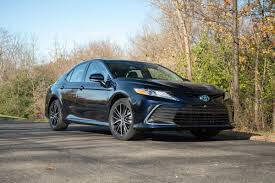 First impression with hybrid le, quiet cabin and luxurious interior. Here S The Mpg We Got In A 2021 Toyota Camry Hybrid News Cars Com