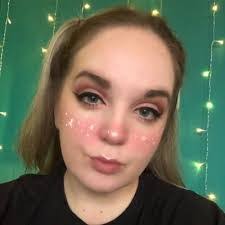 Amber Gabrielle's Instagram, Twitter & Facebook