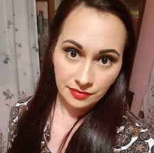 Laura Cernat‎‏ در ‏افراد‏‎