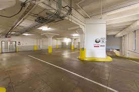It's easy to book your monthly parking, whether you need an outdoor parking lot, undercover secure garage for rent or other monthly. Photos Of Los Angeles Self Storage In Los Angeles
