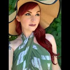 Jeri Devine's Instagram, Twitter & Facebook