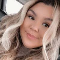 Beverly Lopez's Instagram, Twitter & Facebook