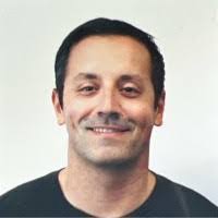 Jonathan Raz's Instagram, Twitter & Facebook