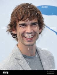 Christopher gorham hi-res stock photography and images