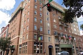 Browse expedia's selection of 1512 hotels and places to stay in savannah. The 10 Best Hotels In Savannah Ga For 2021 From 54 Tripadvisor