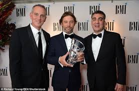 Jamiroquai S Jay Kay Confirms He S Married Partner Maria Daily Mail Online Jamiroquai je britanski fank/soul/alternative/acid jazz/disco bend, koji je veoma popularan u velikoj britaniji, evropi i šire.