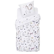 Créé par character world, ce modèle a été fabriqué à lors de l'achat, le paquet contient une taie d'oreiller et une housse de couette pour une place. Parure De Lit Enfant Blanche Licorne Housse De Couette 1 Taie D Oreiller En Coton 140x200cm 65x65cm Tex Home La Parure De Lit A Prix Carrefour