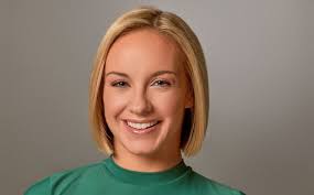 Rachel Walton's Instagram, Twitter & Facebook