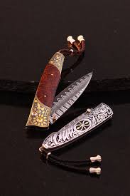 Knives Set For More Information Call 239 947 3434 Or Info Diamonddistrictusa Com Couteau De Poche Couteaux Pliants Couteau