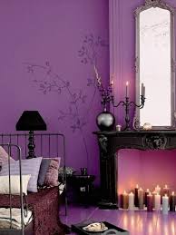 Interior Design Ideas The Purple Color In The Interior Http Decor10blog Com Decorating Ideas Inte Purple Bedrooms Purple Bedroom Romantic Room Decoration