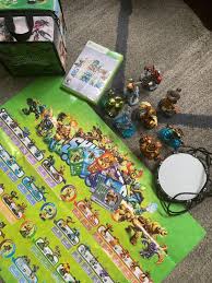 Eventually, players are forced into a shrinking play zone to engage each other in a tactical and diverse. Xbox 360 Game Disc 8 Figures Cards Portal Poster And Carrier All Figures Pull Apart To Make Endless Characters Cro Xbox 360 Games Clash Of Clans Xbox 360
