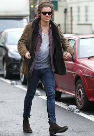 Read how this was uncovered here. Pin By Dmitri T On Strong Style Mens Street Style Harry Styles Bandana Mr Style