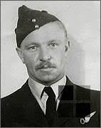 WW2 German, Soviet, Allied militaria, uniforms, awards, weapons history.  War relics forum