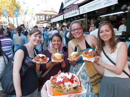 Ortaköy mahallesi beşiktaş ilçesine bağlıdır. Ortakoy Besiktas Ortakoy Istanbul Resmi Tripadvisor