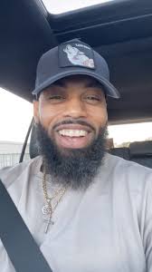 My salesman made everyone try a individual Crack Potato Bar with separate  forks . I had 20 new customers after that 🫡 #crackpotato #houstondesserts  #sweetpotato #fyp #dessertviral #explorepage✨