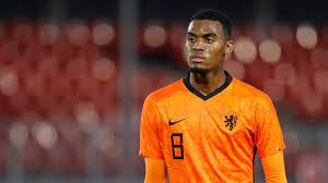 We groeien hard omdat wij geloven in goede zorg op. Gravenberch Did Not Answer De Boer S Phone Call Thought It Was A Joke Teller Report