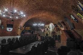 Pub 13 Restaurant Medieval Interior Picture Of Pub 13 Alba Iulia Tripadvisor