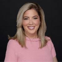 Claudia Devitt's Instagram, Twitter & Facebook