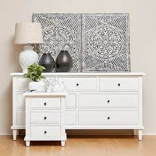 Which room amenities are available at hampton inn & suites whitefish? Hamptons Style Furniture Sydney Hamptons Style Bedroom Dining Table