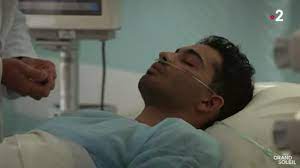 Gary souhaite mettre ses proches en sécurité en les éloignant de montpellier. Un Si Grand Soleil En Avance Akim Hospitalise Resume Video Episode N 255 Du 16 Aout Stars Actu