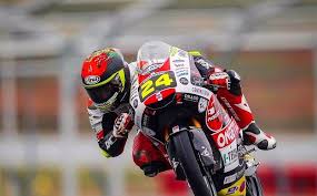 Helm spesial valentino rossi tersebut bertemakan nama sirkuit untuk seri motogp italia 2021 kali ini, yakni mugello lengkap dengan gambar sapi sebagai penambah kesan jenaka. Hg54cpckygsgrm