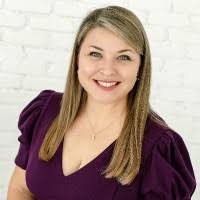 Leslie Martinez Email & Phone Number