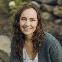 Rachelle Goldberg's Instagram, Twitter & Facebook