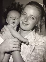 It Is With Great Sadness I Report The Death Of Leslie Croombs A.C.C .Who  Passed Away Last Week He Was A Good Friend And An Aden Veteran. His Funeral  Is Being Held