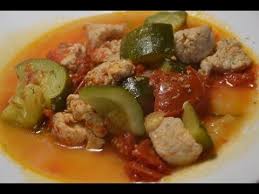 Dinde Aux 2 Legumes Recette Cookeo 260 Calories 5 Pp 2 Sp Une Recette Pauvre En Calories Rapide Et Facile A Cookeo Recette Recette Recette Facile Et Rapide
