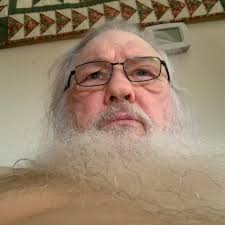 3 reasons to date a wheelchair girl 👩‍🦽‍➡️ 1. No running, just rolling 2.  VIP seat wherever we go 🤭 3. comfy hugs come with an extra cushion 🍒😏 .  . . wheelchairlife