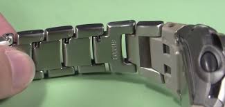 Resize your watch band and remove links with basic tools. How To Remove A Watch Band Link How To Adjust A Watch Band Esslinger Watchmaker Supplies Blog