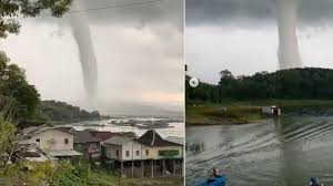 Puting beliung tersebut pun terjadi di tengah waduk gajah mungkur dan tak sempat menuju ke permukiman warga. 1xfvdmd Qgbpnm
